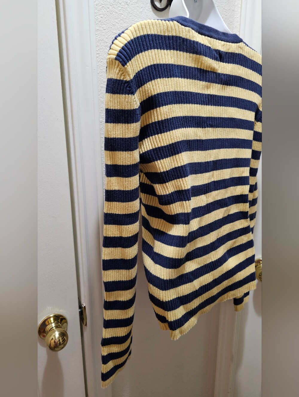 Tommy Hilfiger 100% cotton Ribbed Vee Neck sweater size Large EUXLC - Picture 8 of 10